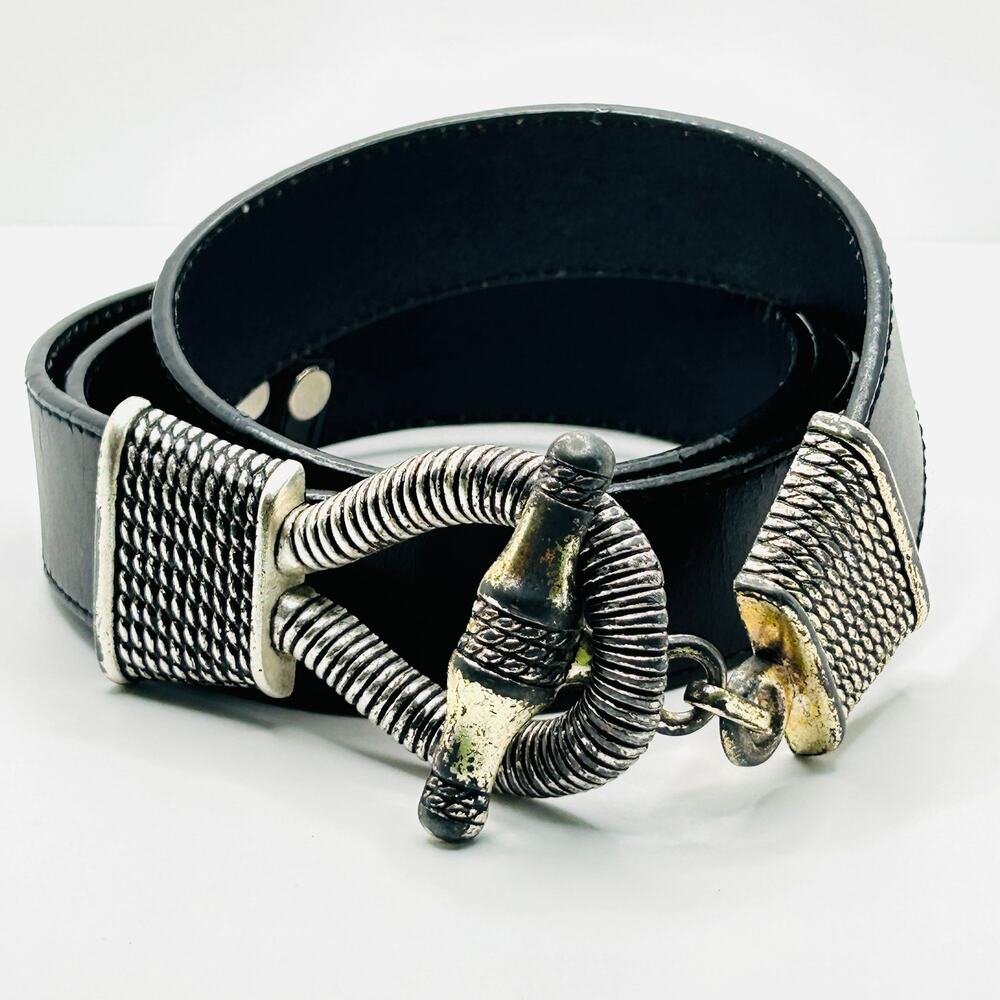 Vintage 90s Silver Buckle Black Belt with Textured Toggle Clasp